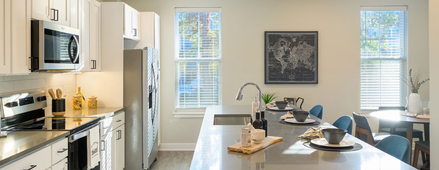 kitchen with island and under cabinet lighting